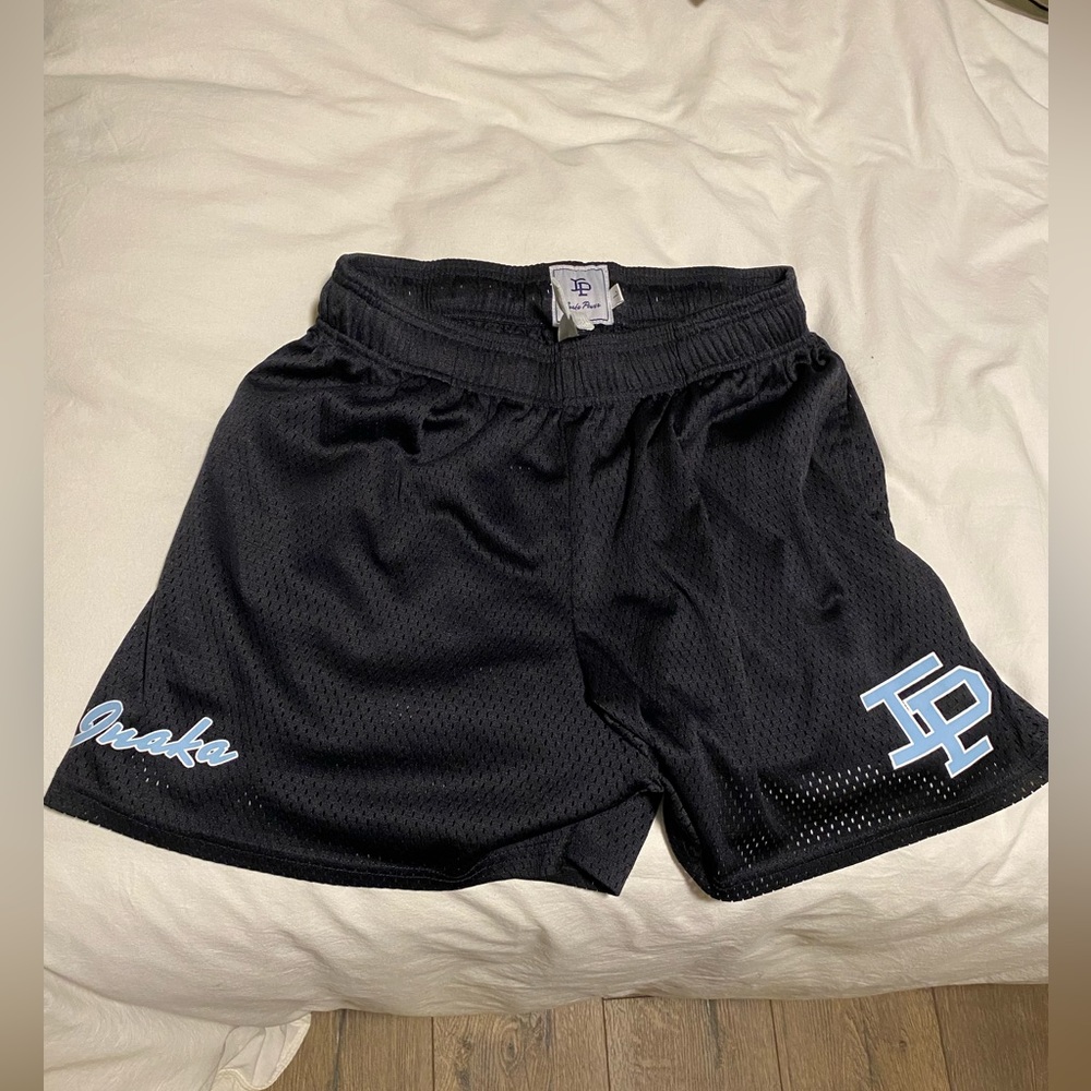 2 Pairs of Inaka shorts
